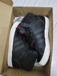 Adidas gheata Adidas sneakers