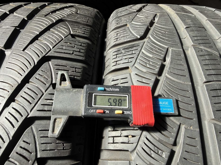 4x Anvelope Iarna 235/50 R19 - Pirelli SottoZero Winter 210 Serie 2