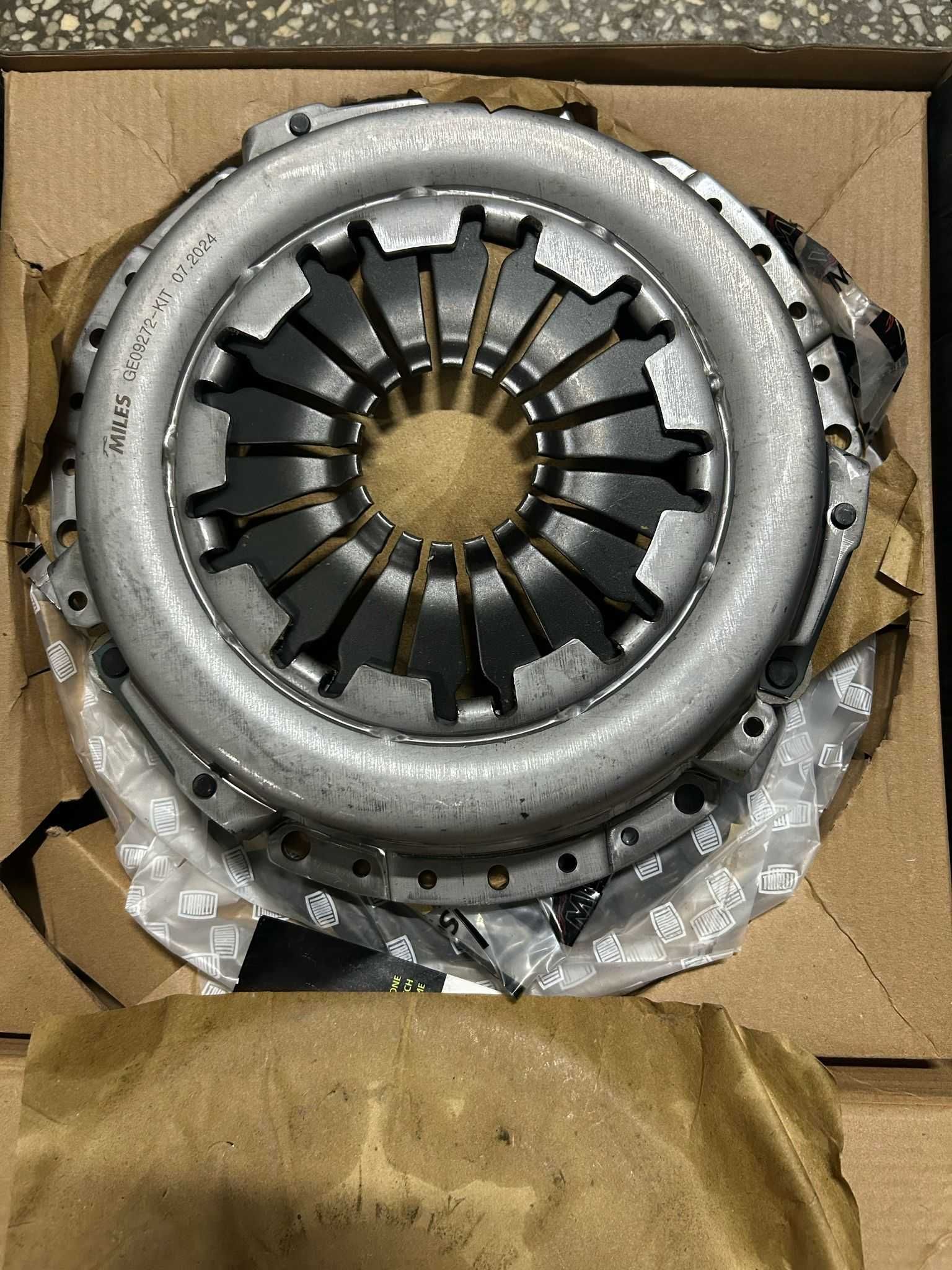 Kit ambreiaj Duster 1.6 benzina