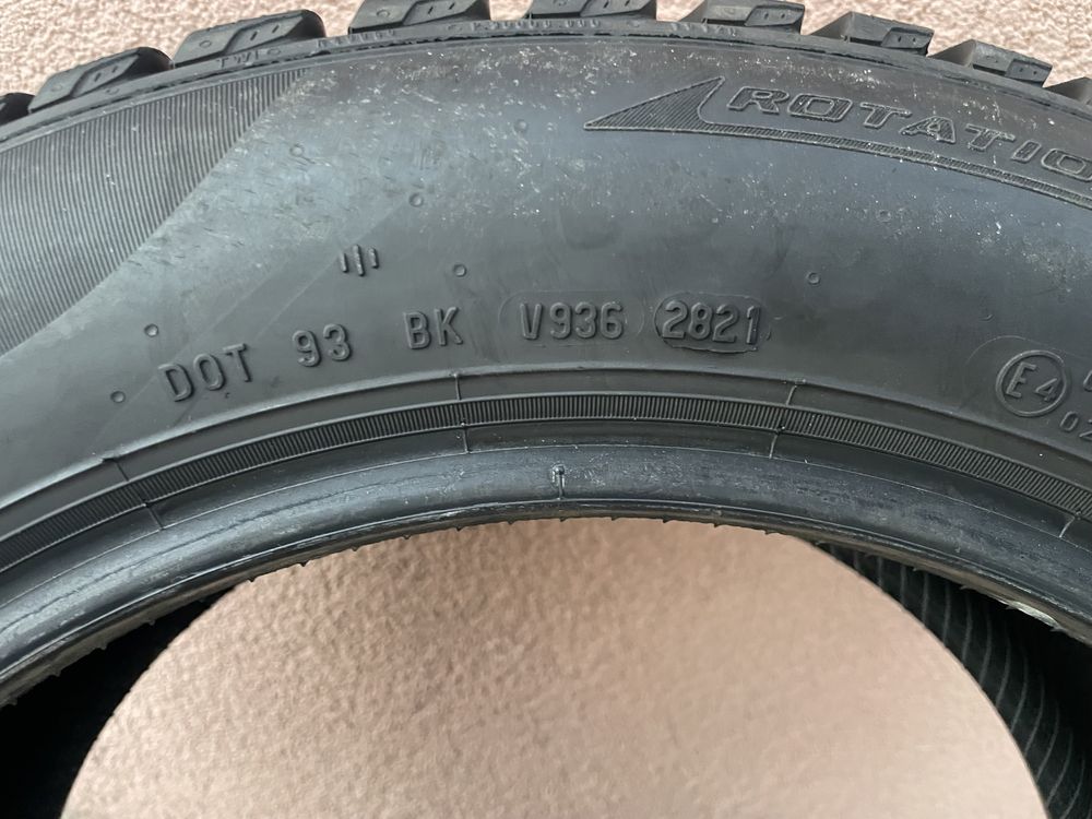 2бр.всесезонни гуми 205/55/R16/Pirelli Winter Cinturato/dot2821