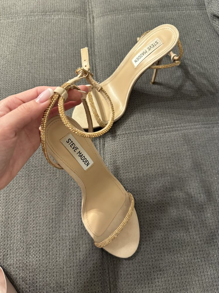 Steve Madden токчета