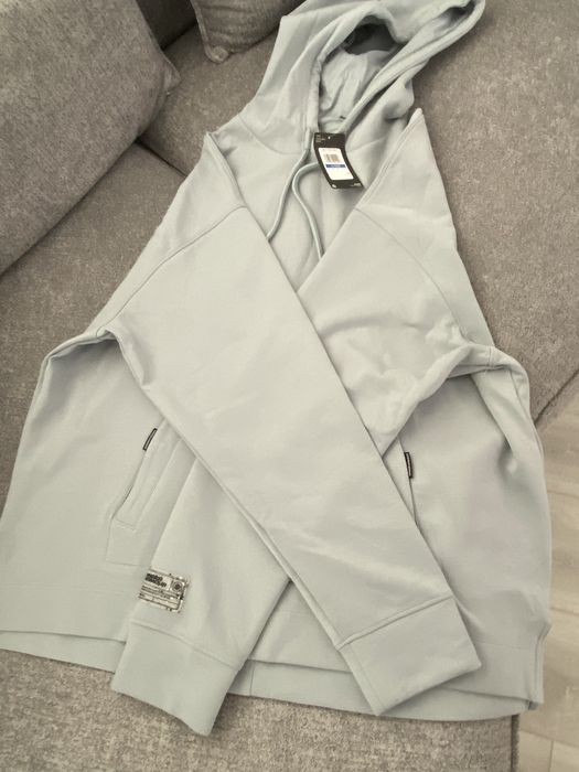 Under Armour .. Under  XL