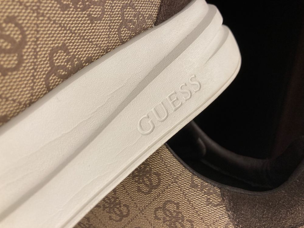 Adidaşi Guess unisex