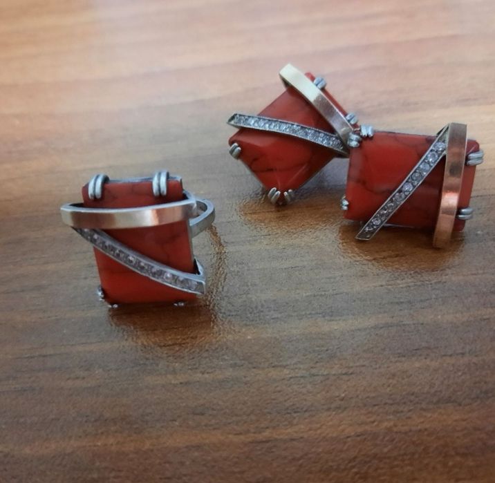 Серебряный набор