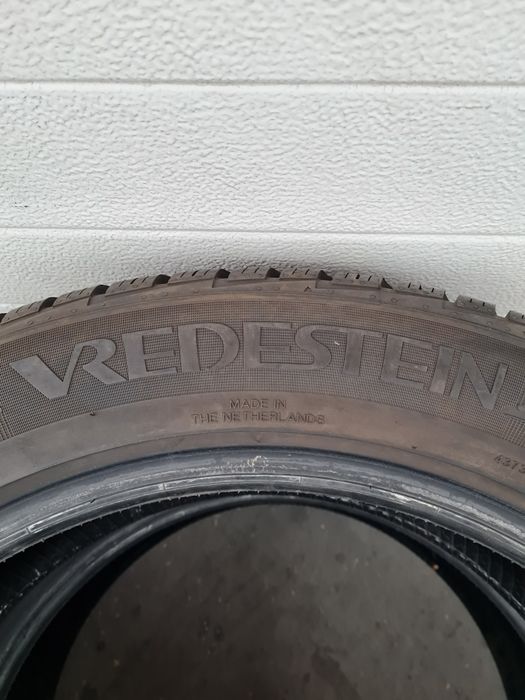 Зимни гуми 2 броя VREDESTEIN WinTracPro 225 55 R19 дот 4720