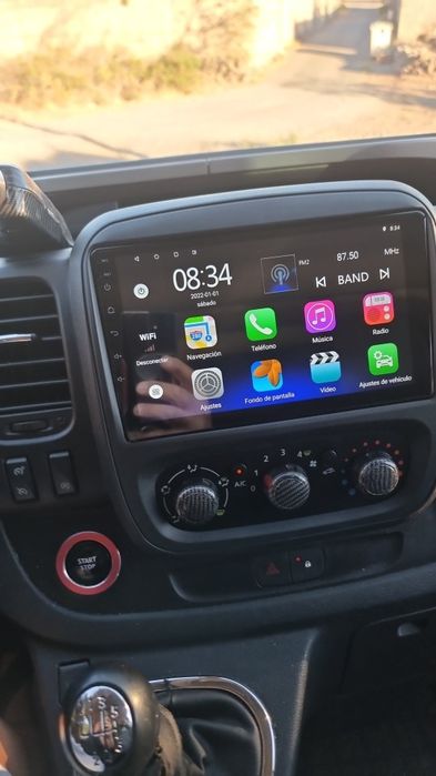 Navigatie Android Renault Trafic Opel Vivaro Waze YouTube BT GPS