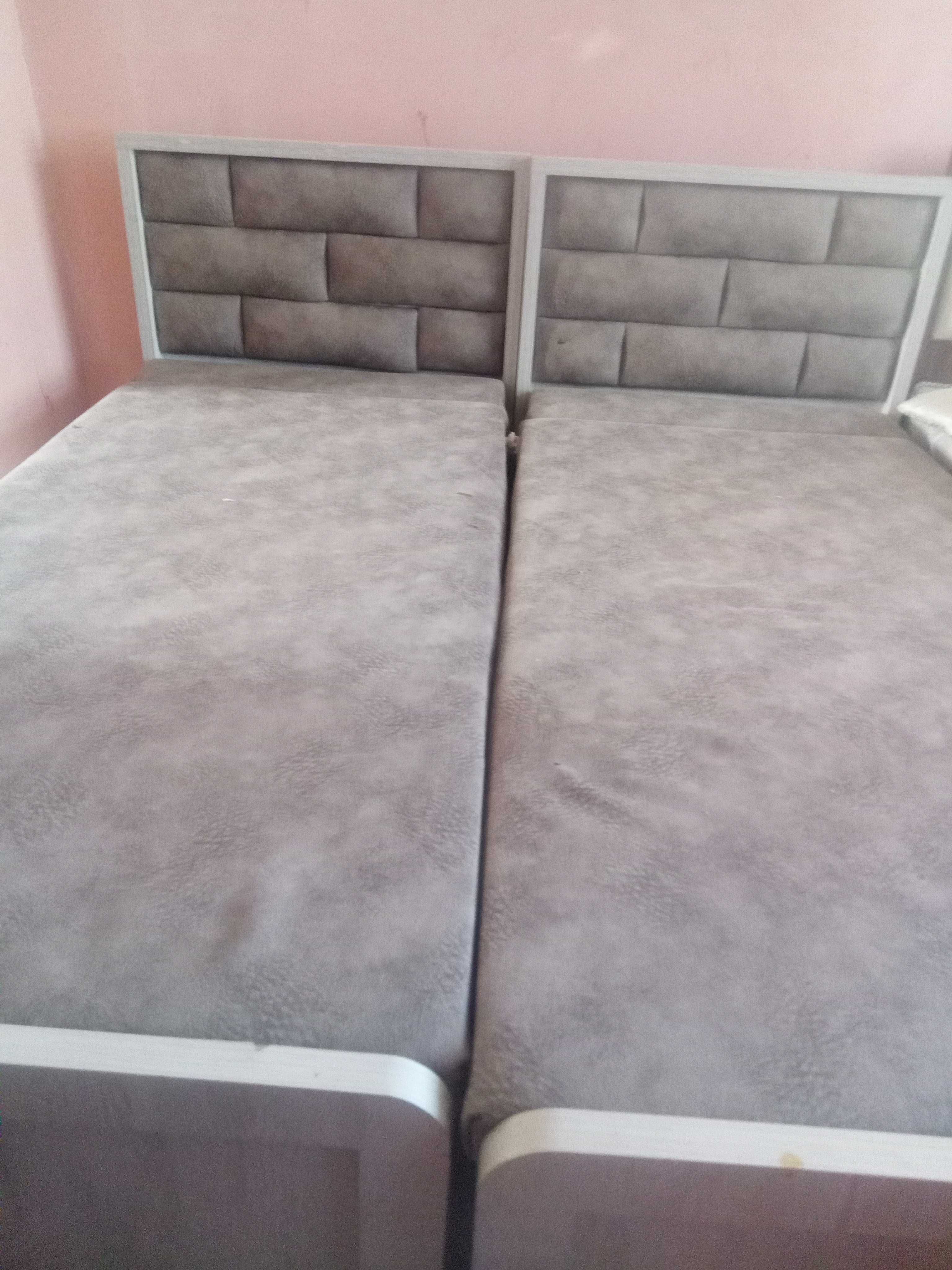 1 kishilik divanda 2ta bor