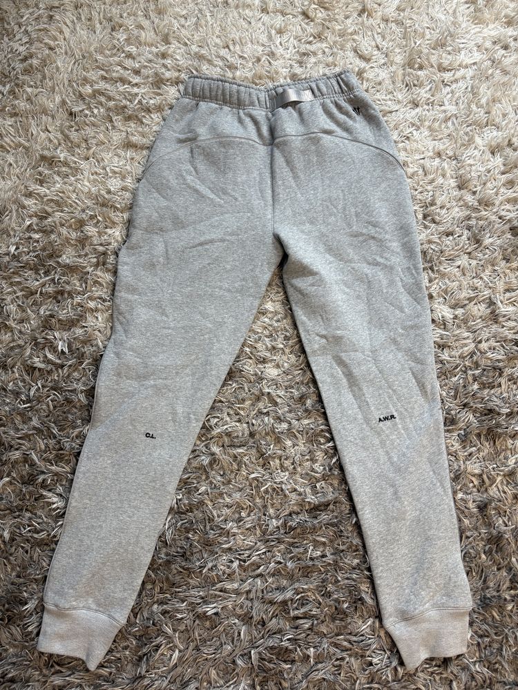Pantaloni Nike nocta