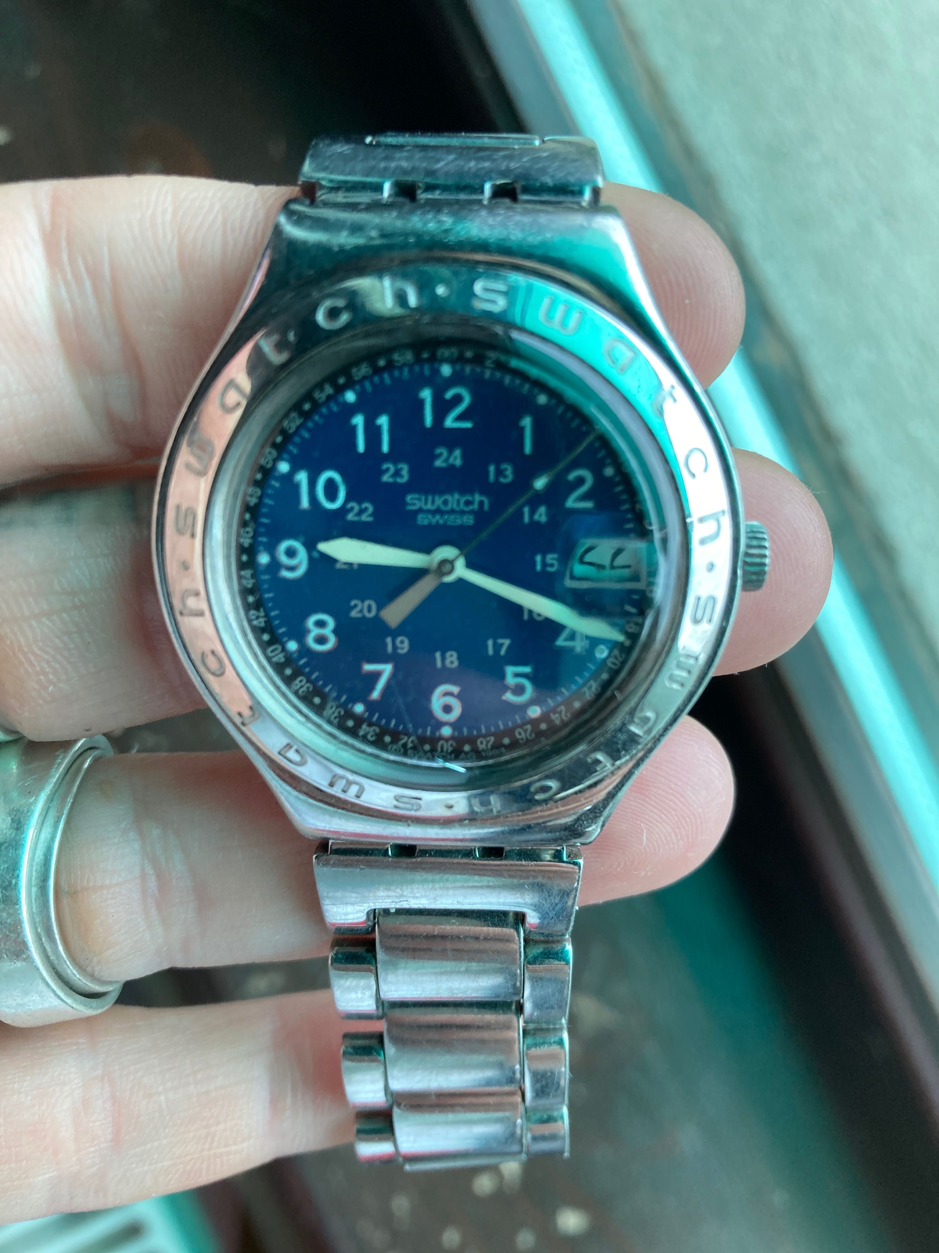 Часовник Swatch леки забележки
