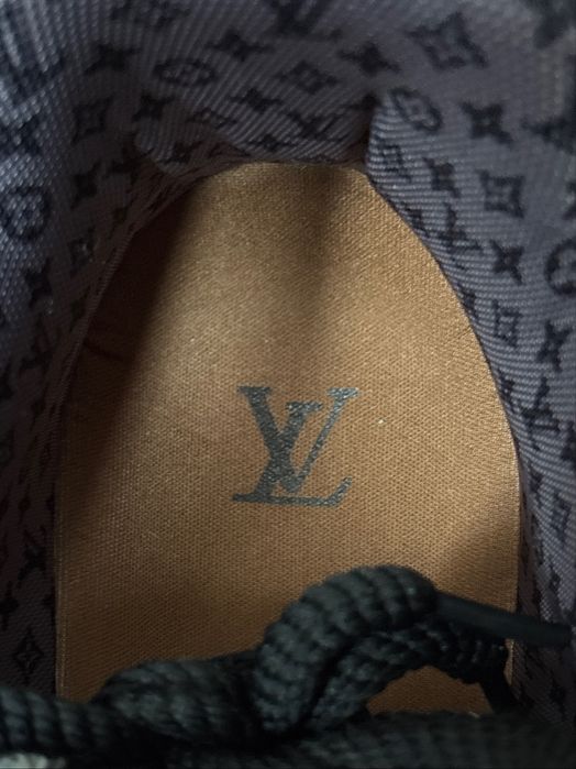 Papuci Louis Vuitton