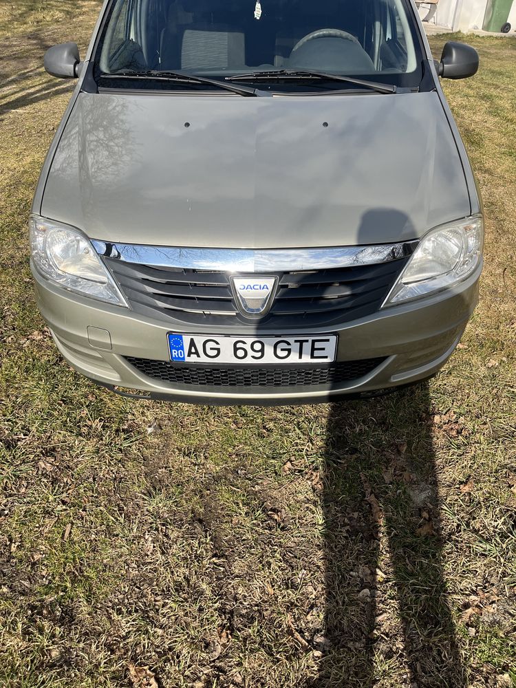 Vand Dacia logan