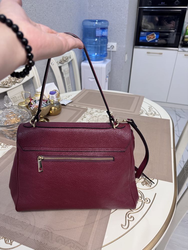 Продам сумку в идеальном состоянии