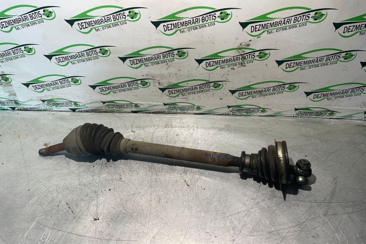 Planetara stanga fata Dacia Logan prima generatie