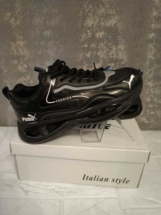 Vând încălțăminte