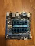 Placa de baza mini asus  - 12 v