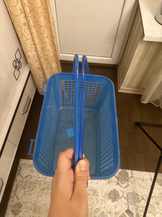 Продам корзиру с сетками