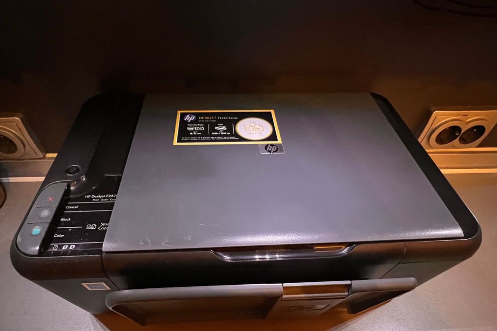 Принтер - HP deskjet f2420 - печат, сканиране, копиране