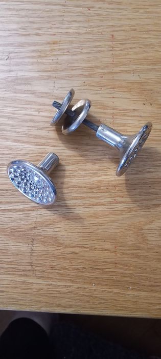 Металлическая двусторонняя ручка