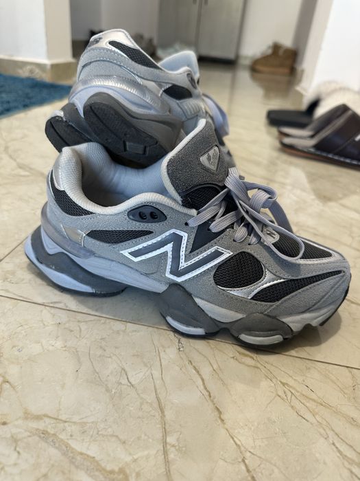 Сиви маратонки new balance