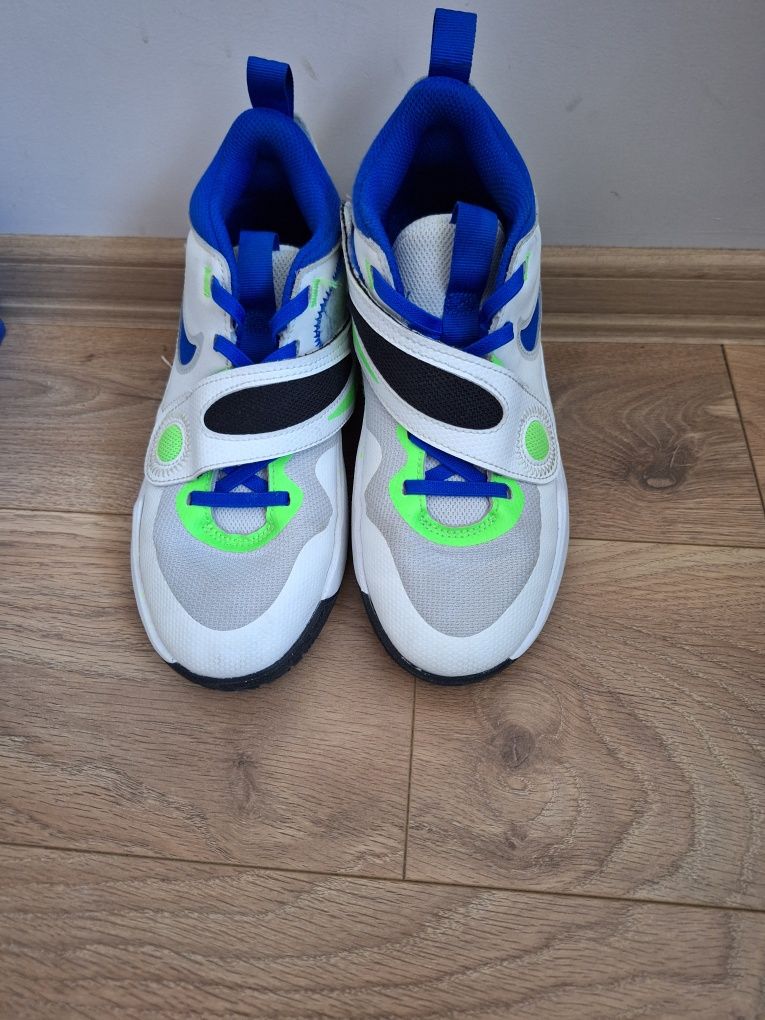 Детски маратонки за момче Nike - номер 36.5