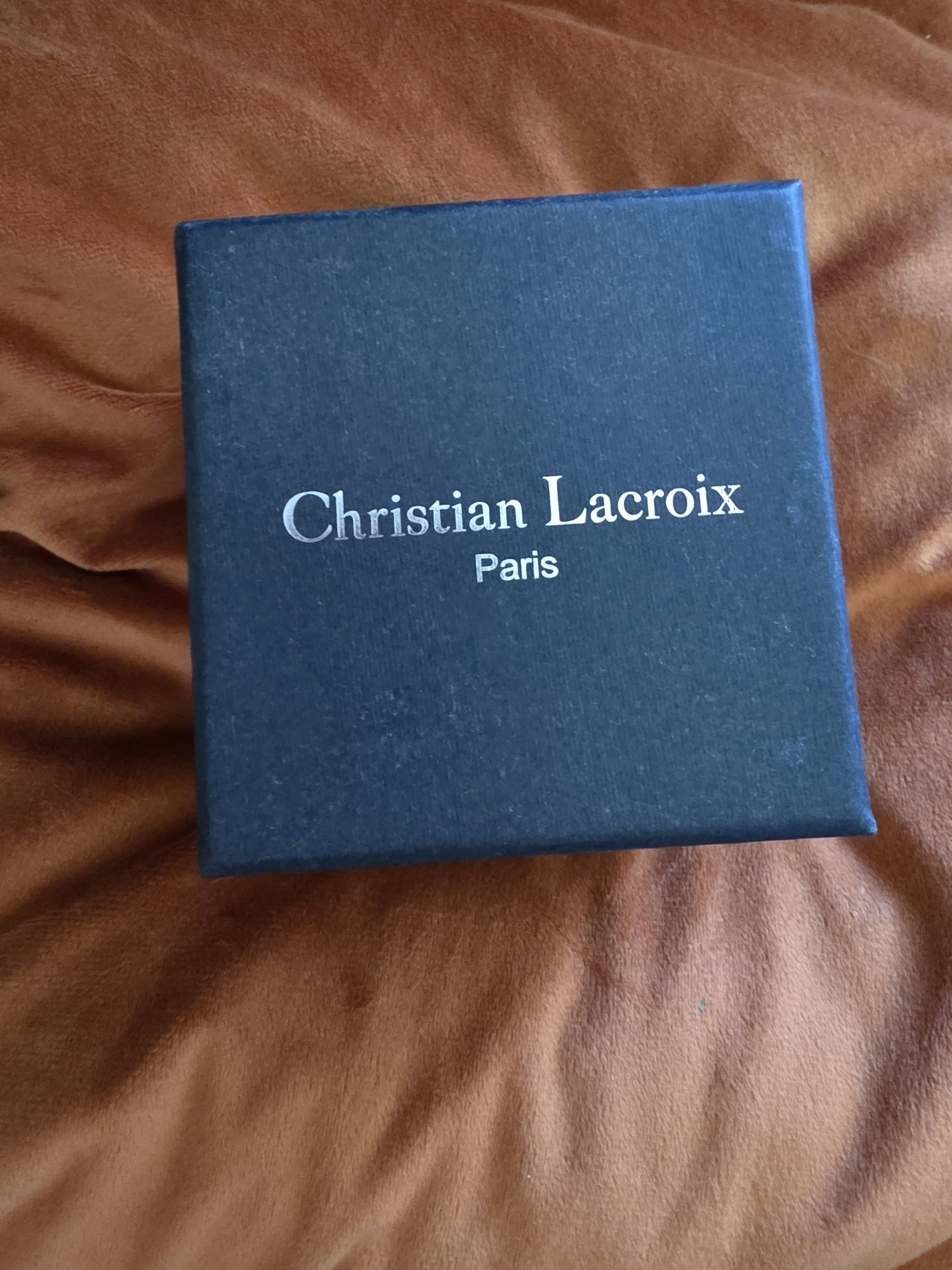 Дамски часовник Christian Lacroix