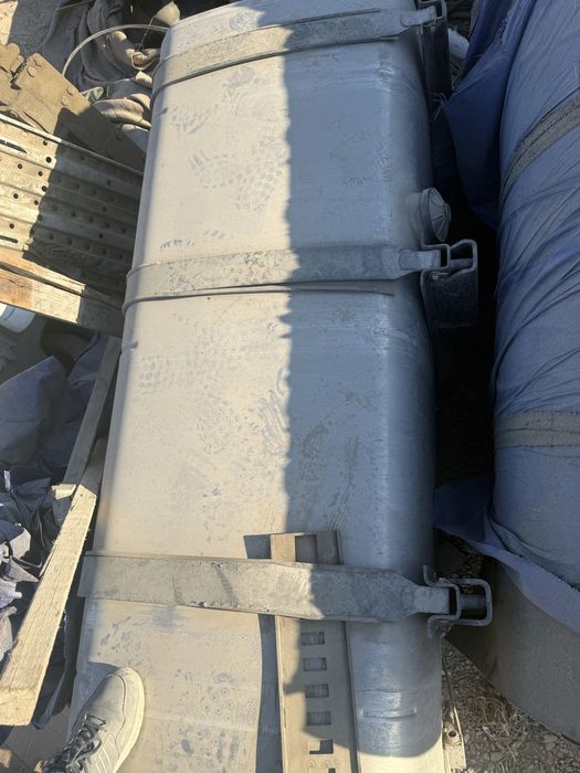 Дизел матор саралка sany 500 от куч + бак