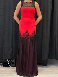 Дълга елегантна червена рокля