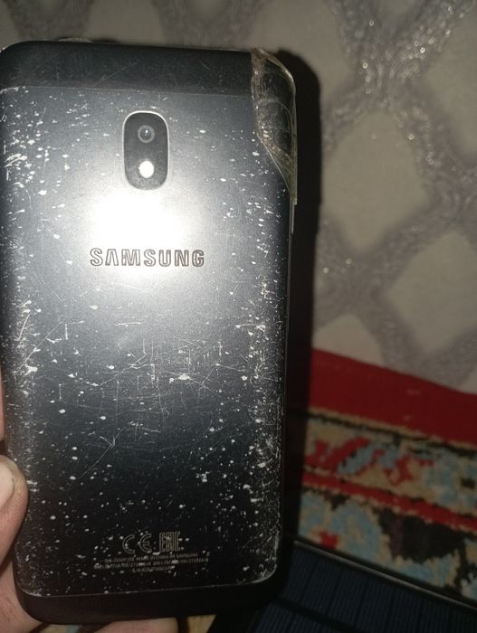 Samsung j3 2015.