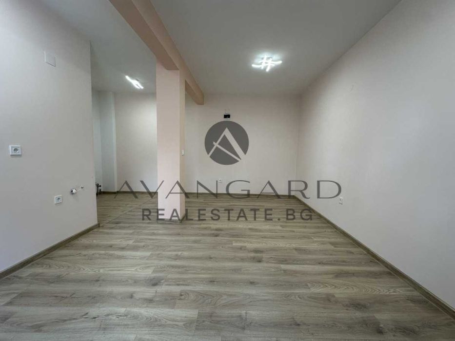 оф.23791 Търговско помещение/ Кършияка