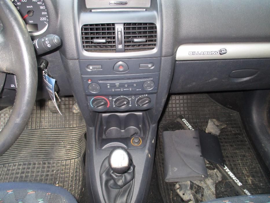 Renault Clio 1.5 DCI 2003 На Части