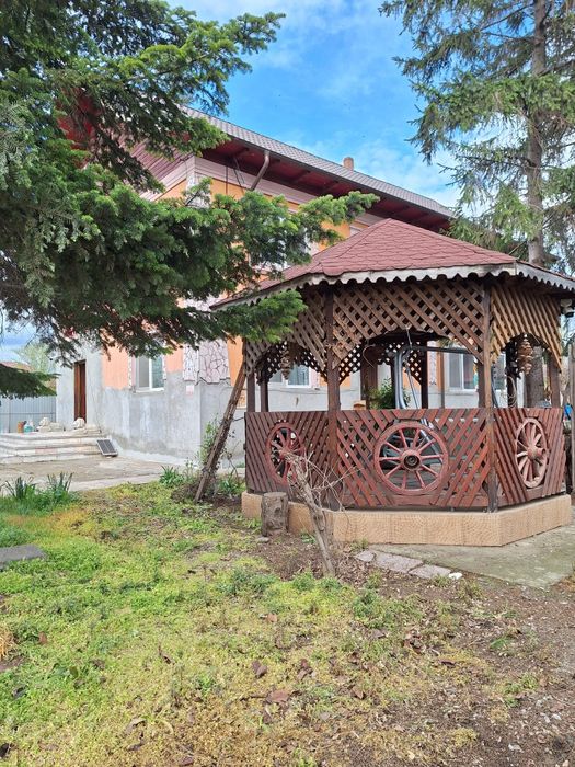 VÂND CASĂ/VILĂ S+P+1E, 365 mp construiti cu teren  2000mp sau 3600 mp