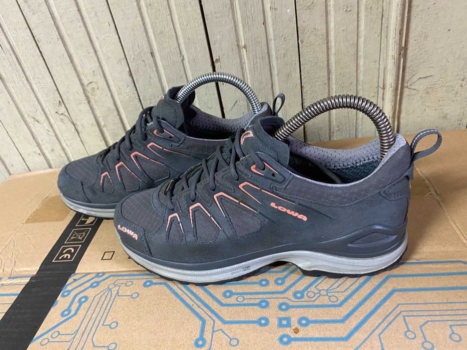 ''Lowa Innox Evo GORE-TEX''оригинални туристически обувки 38 номер