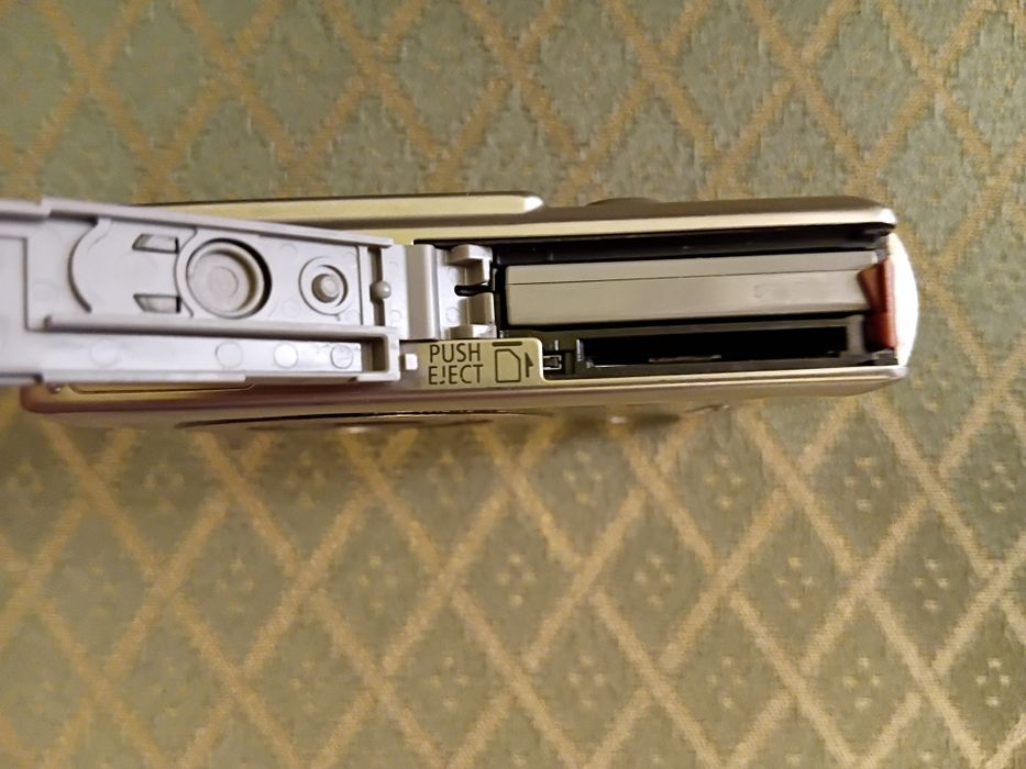 Фотоаппарат canon срочно