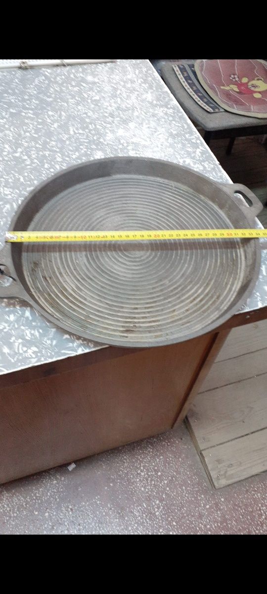 Grill /grătar fontă fi 33 cm Promo 109 lei