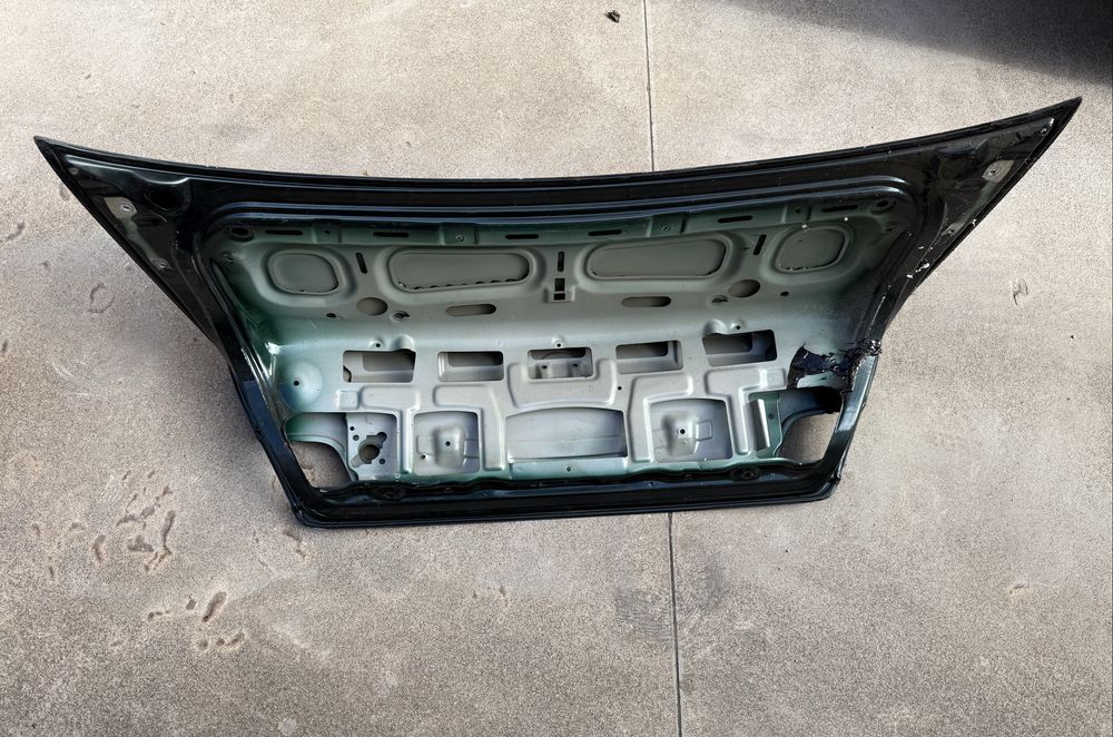 Заден капак БМВ Е46 купе фейслифт багажник BMW M3 E46 coupe face LCI