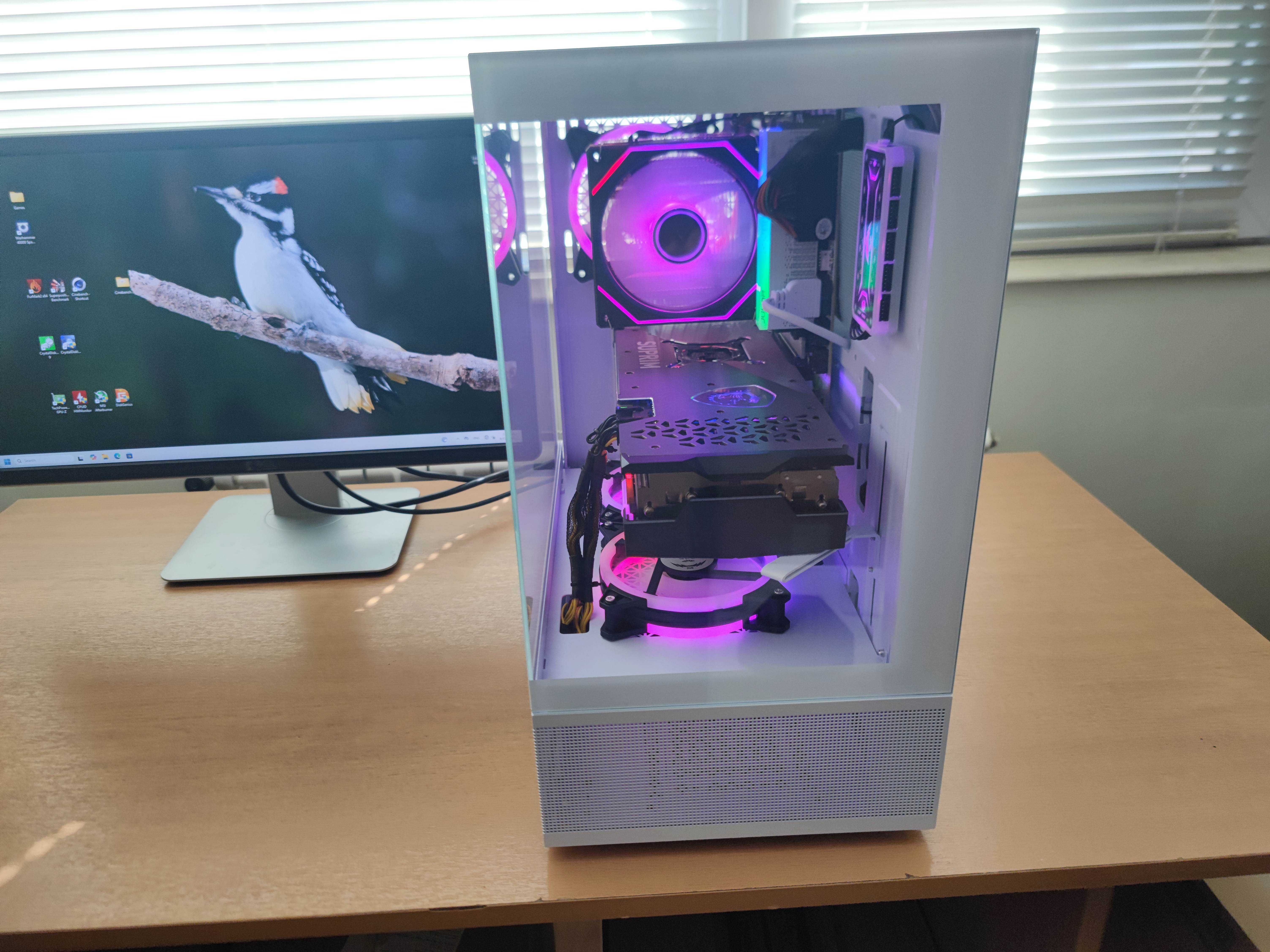 Геймърски компютър, Ryzen 8400f, Rtx 3070, 32gb DDR5, 1tb Nvme, 750W