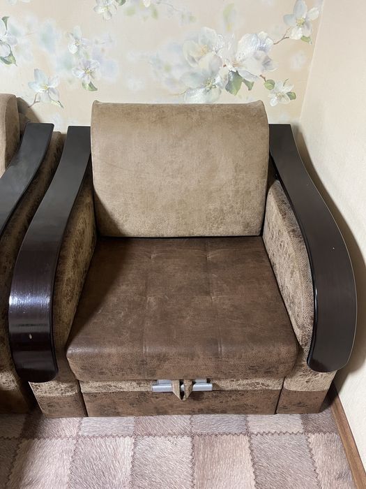 Продам кресло-кровать и панцерную кровать