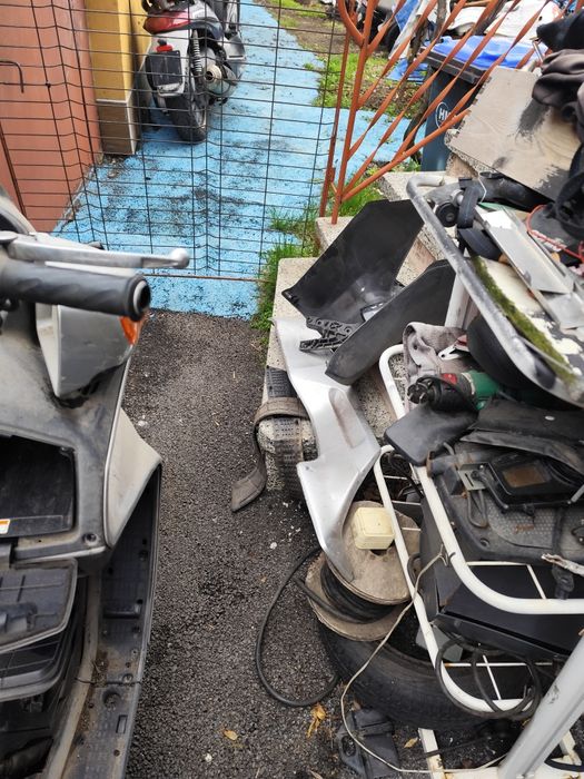 Сузуки Бъргман 650 Suzuki burgman 650