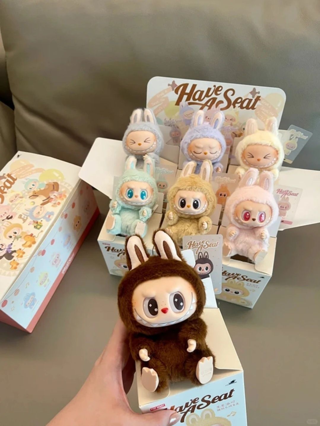 Плюшена играчка Labubu Изненада 15см, Лабубу Ключодържател