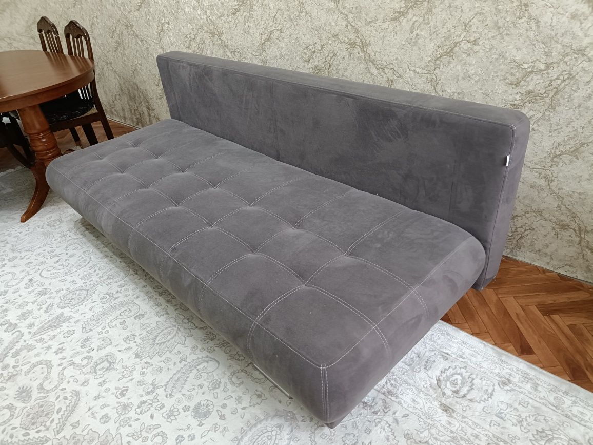 Продам отличный диван раскладной