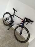 Cursiera Merida Scultura 300 roti carbon