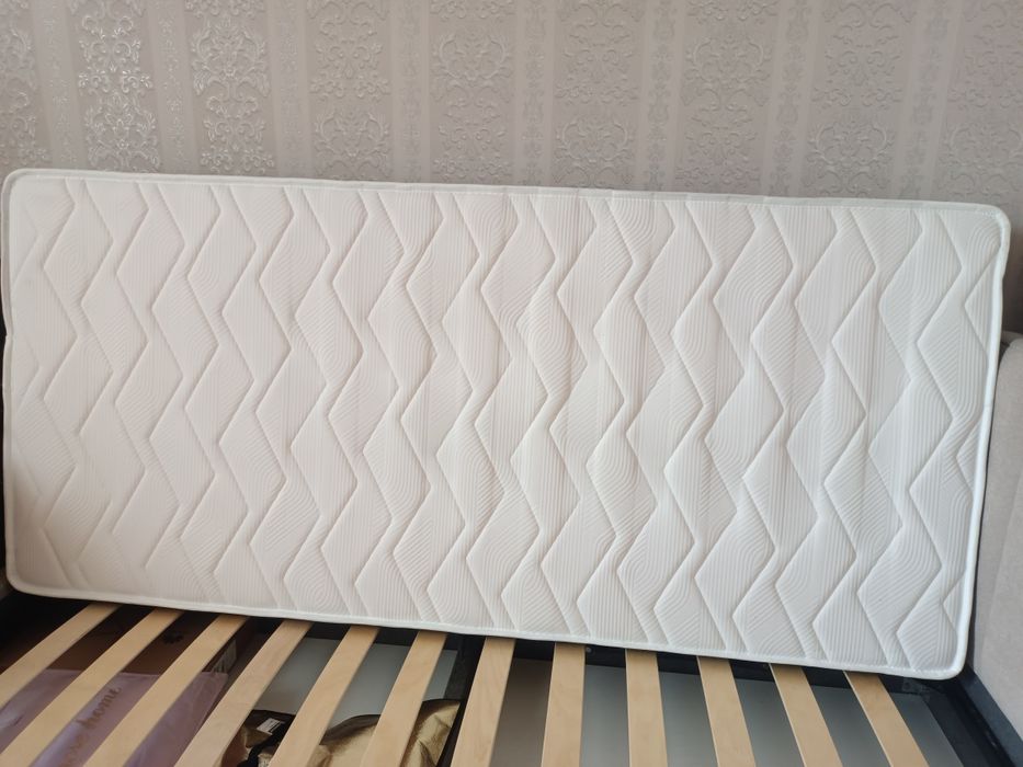 Новый матрас 90*200