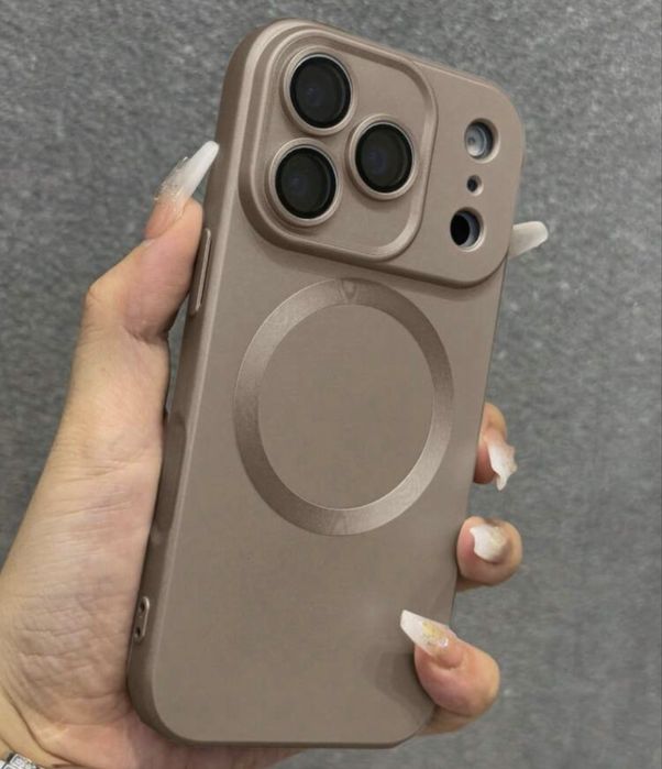 Huse silicon Iphone 17 Pro Max diferite culori