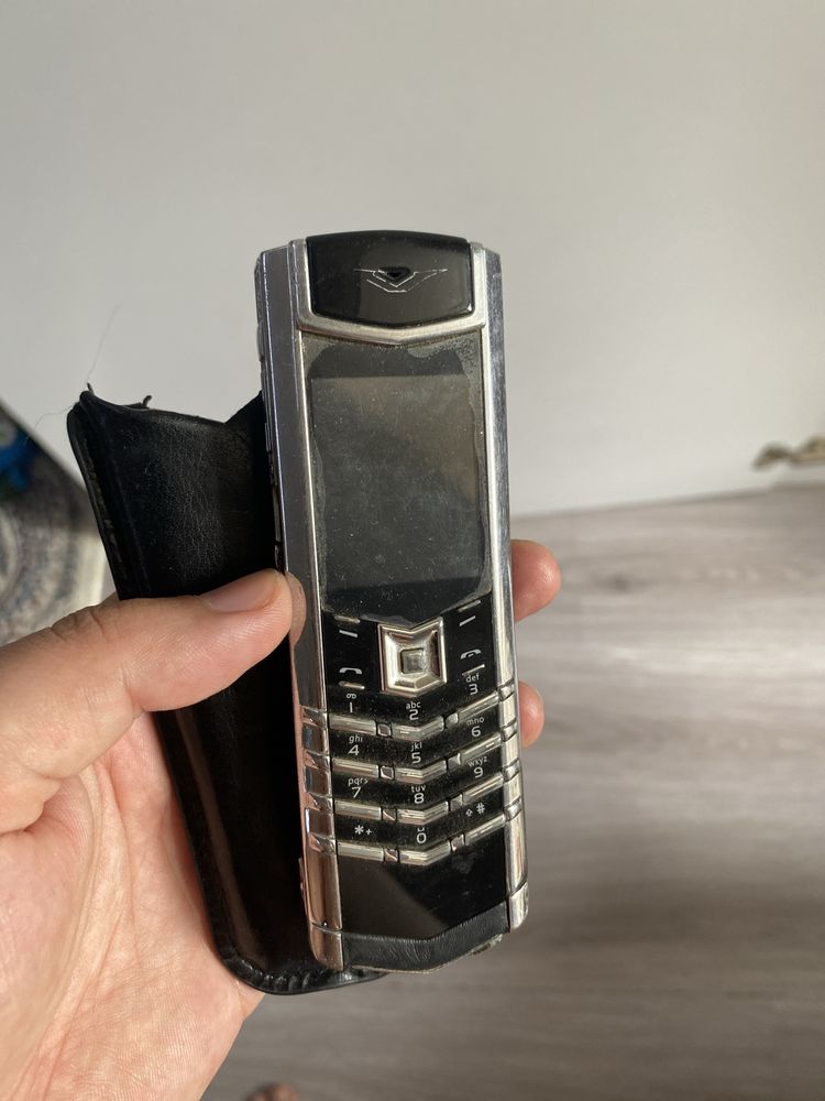 Vertu telefon xolati yaxshi