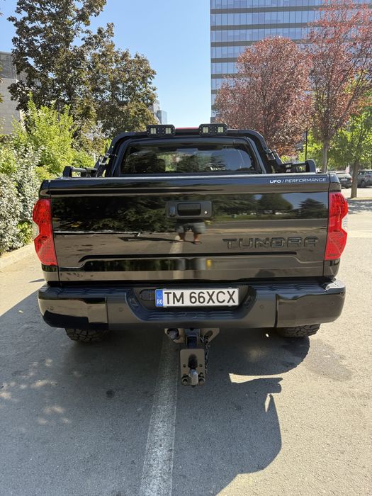 Toyota Tundra PLATINUM
