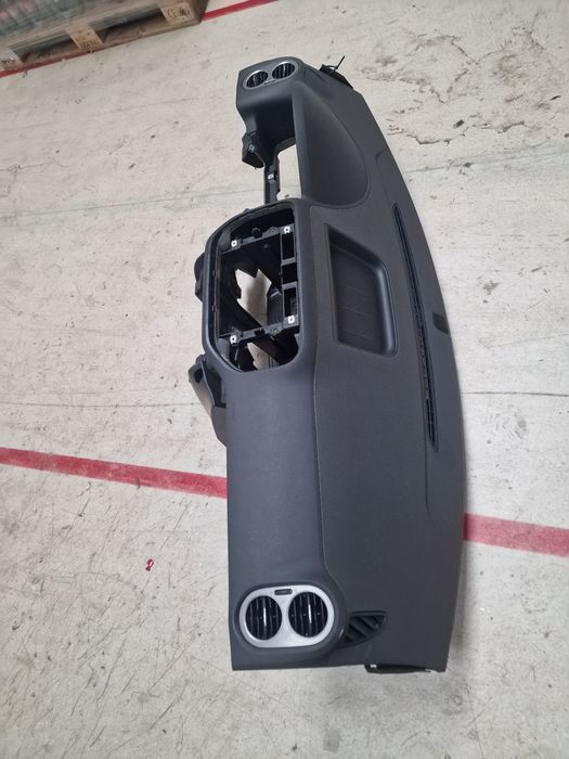 Plansa bord Volkswagen Tiguan