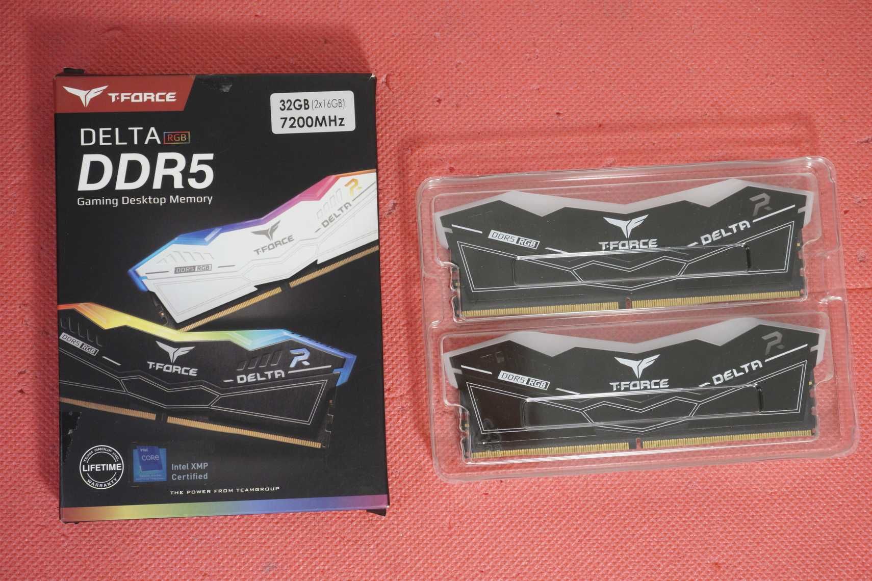 32GB RAM Памет DDR5 2x16GB 7200MT's CL34 TEAMGROUP Delta RGB / Вкл.ДДС