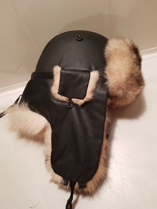 Защитная каска ушанка