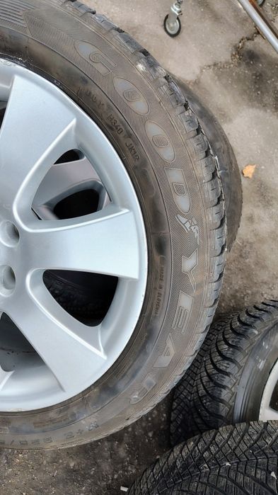4броя гуми 225/50/17 Goodyear с джанти 5х112