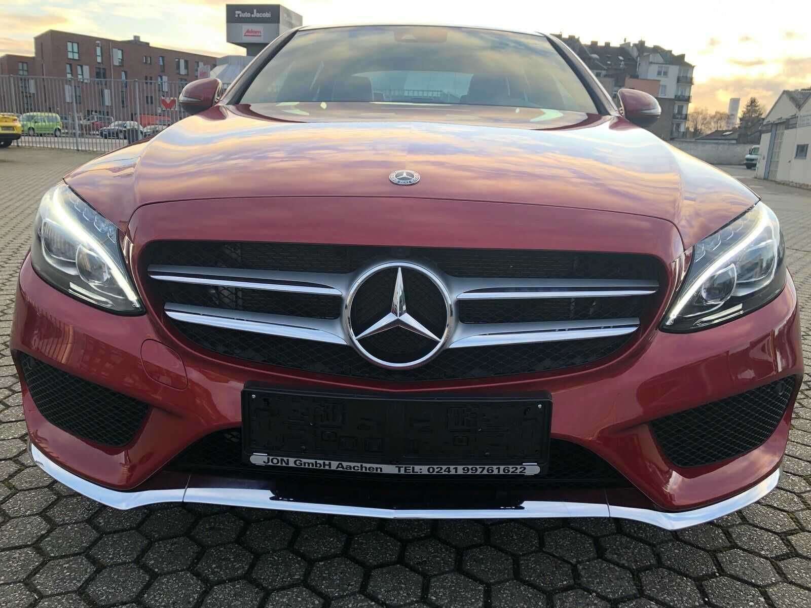 Mercedes Benz C300, pachet AMG interior + exterior, 80000 KM rulati
